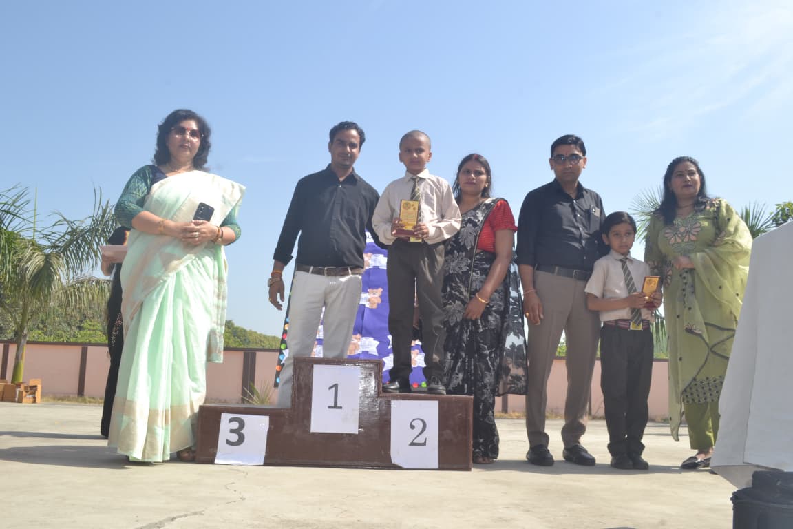 Annual Report Card & Prize Distribution Ceremony 25